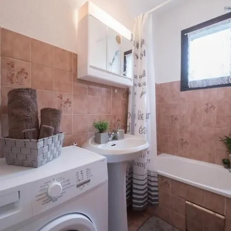 Lejlighed Bourisp, 2 Pieces, 4 Personnes - Fr-1-296-270 *